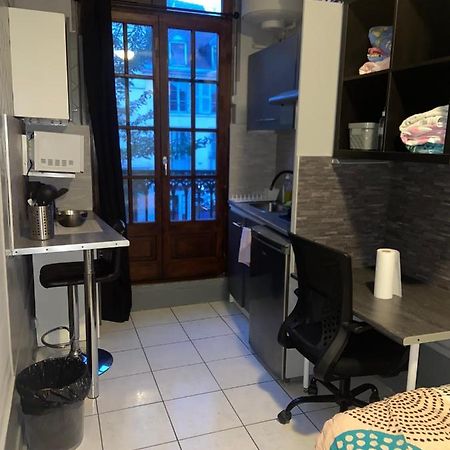 Апартаменты Emplacement Ideal : Studio Au Coeur De Dijon Disponible En Location Экстерьер фото
