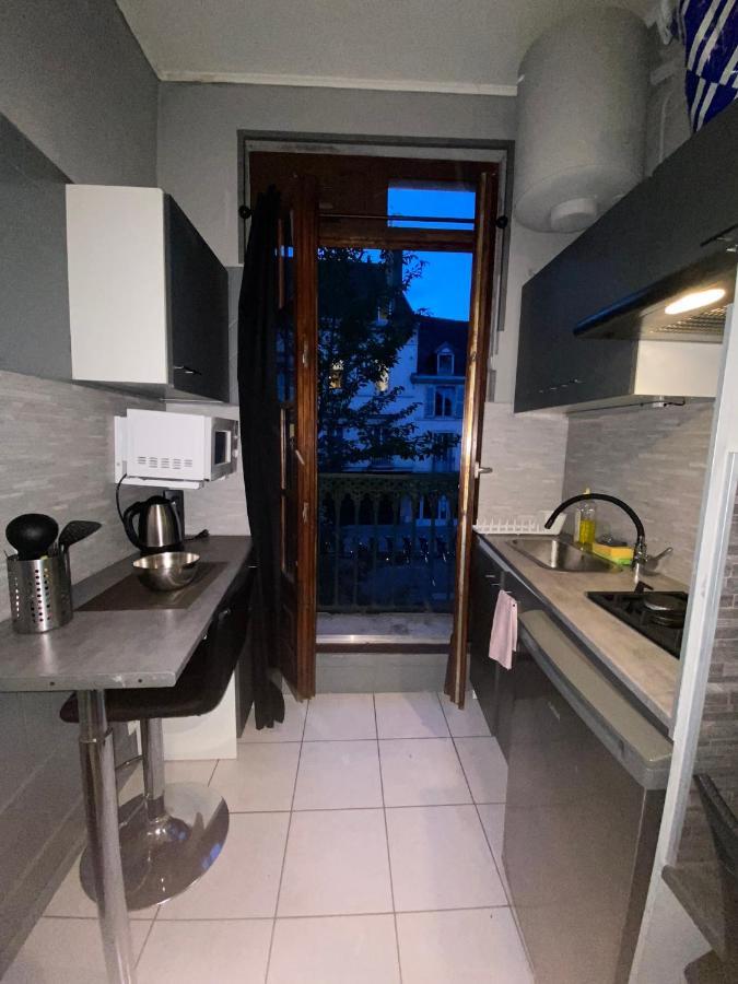 Апартаменты Emplacement Ideal : Studio Au Coeur De Dijon Disponible En Location Экстерьер фото